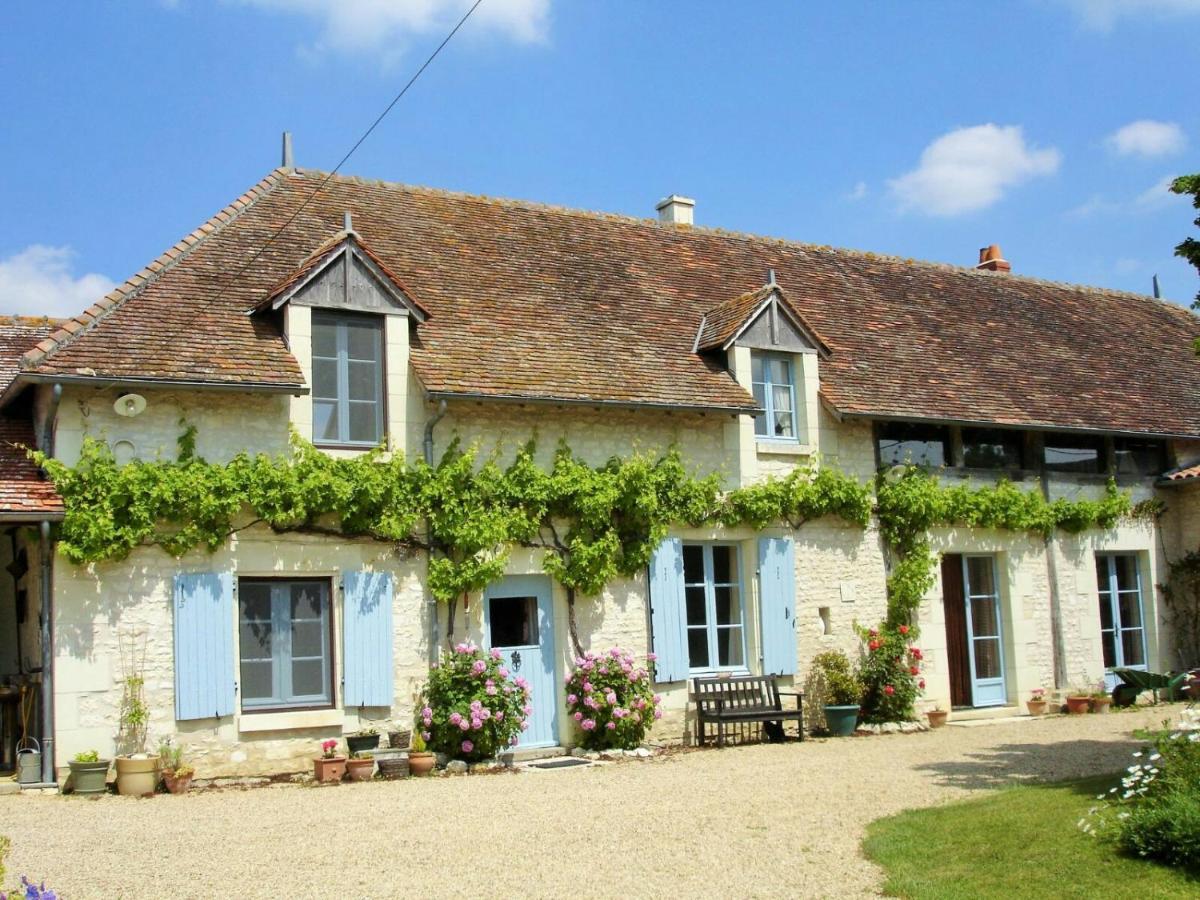 Gite Et Chambres D'Hotes Le Chene Billault Pouant エクステリア 写真