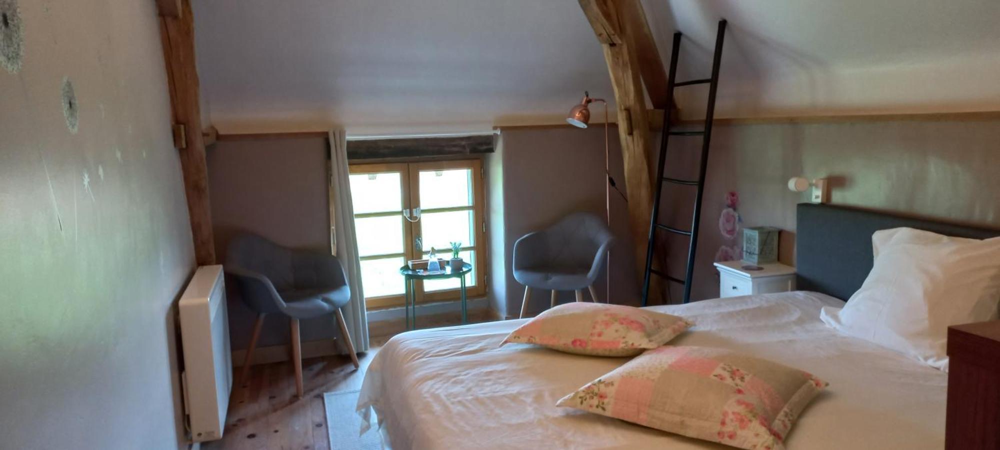 Gite Et Chambres D'Hotes Le Chene Billault Pouant エクステリア 写真